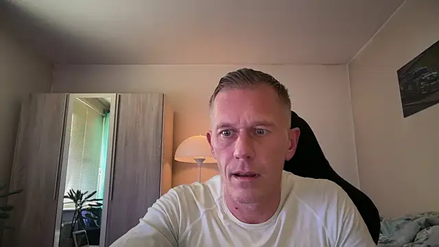 slaveboy2016xh online show from 24, 10, 2025