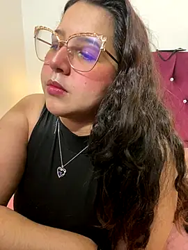 shara  online show from 5, 11, 2025