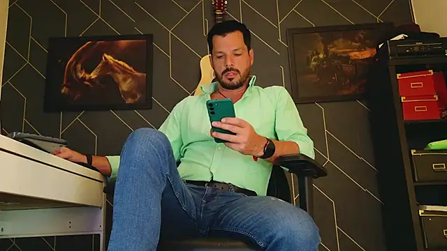 ChrisKox online show from 12, 3, 2025