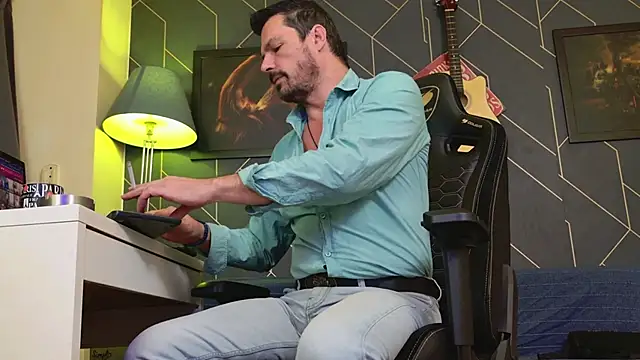 ChrisKox online show from 10, 1, 2026