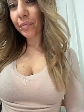 sexylenia online show from 21, 3, 2026