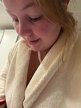 Snapshot of BootyLola chatting on 15, 3, 2026 BootyLola online show from 15, 3, 2026