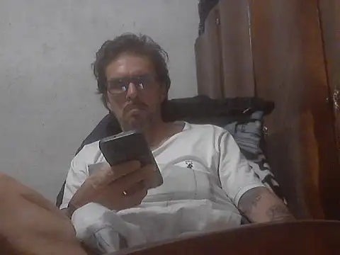 Snapshot of el_principe_hot chatting on 27, 9, 2025 el principe hot online show from 27, 9, 2025