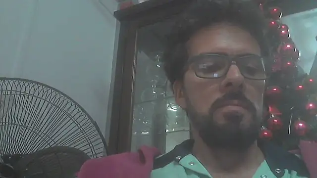 Snapshot of el_principe_hot chatting on 27, 5, 2026 el principe hot online show from 27, 5, 2026