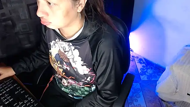 kattydirtylol online show from 2, 4, 2026