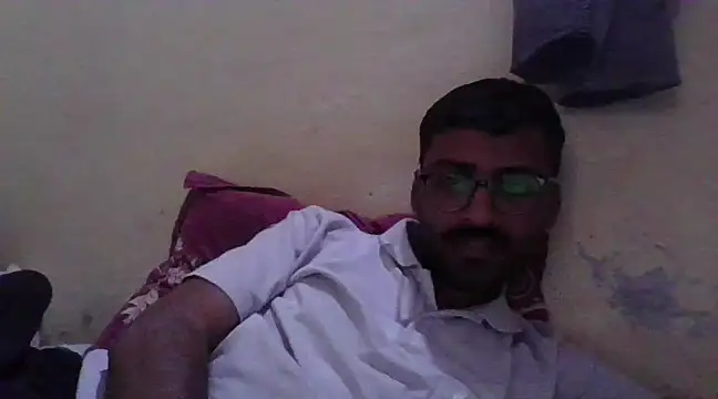 Snapshot of krishna8035 chatting on 18, 2, 2025 krishna8035 online show from 18, 2, 2025