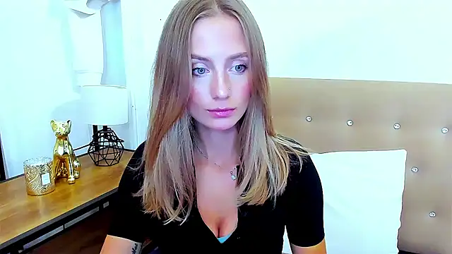 LenaCUTE online show from 11, 9, 2025