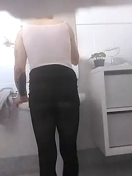 Elodie76 online show from 12, 9, 2025