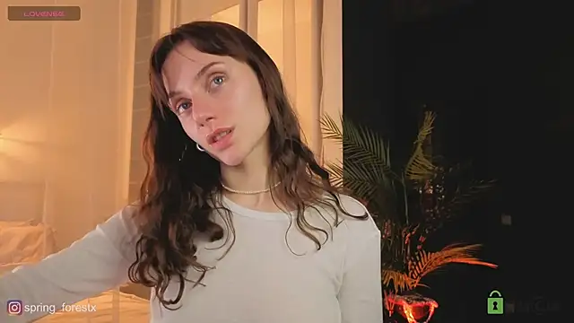 spring forest online show from 19, 4, 2026