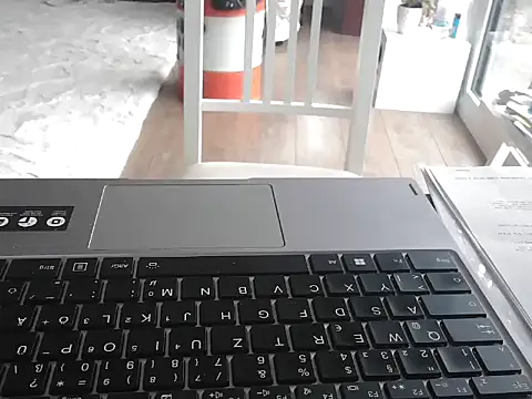 LuckyLuke13 online show from 1, 11, 2025