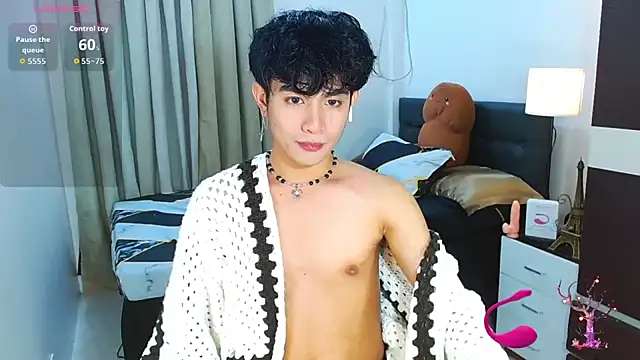 WildestTwink online show from 2, 3, 2026