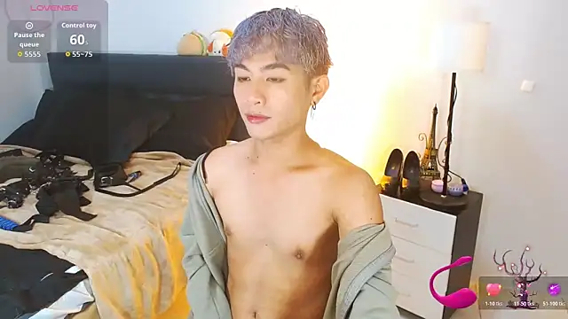 WildestTwink online show from 10, 4, 2026