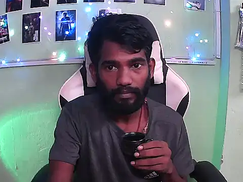 FriskyGender online show from 14, 11, 2025