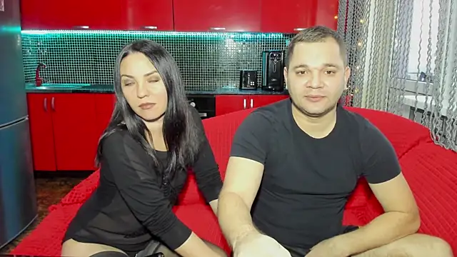 sladkayapara2019 online show from 6, 1, 2025