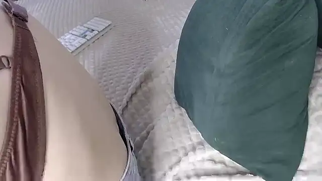 Kiradoll27 online show from 29, 10, 2025