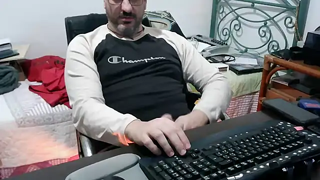 Italian dark desire online show from 10, 1, 2026