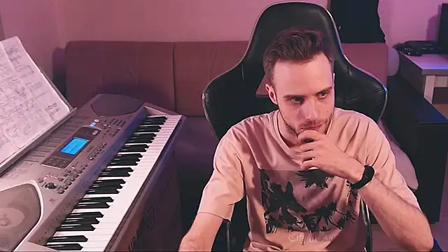 Snapshot of Sweetparker chatting on 22, 12, 2025 Sweetparker online show from 22, 12, 2025