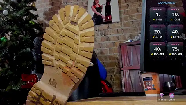 Snapshot of MrsVenus chatting on 13, 1, 2025 MrsVenus online show from 13, 1, 2025