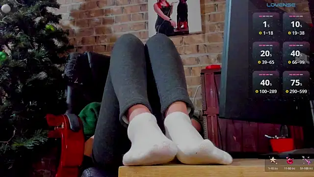 Snapshot of MrsVenus chatting on 27, 1, 2025 MrsVenus online show from 27, 1, 2025