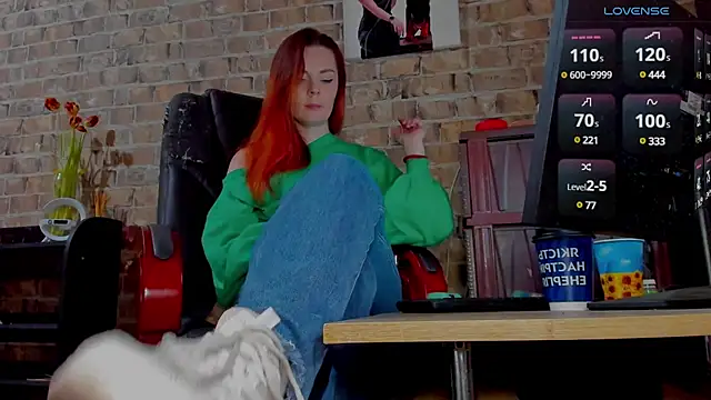 Snapshot of MrsVenus chatting on 17, 3, 2025 MrsVenus online show from 17, 3, 2025