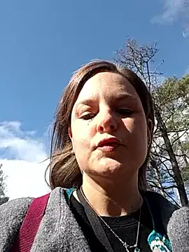 SwedishJennifer online show from 8, 4, 2026