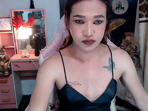 AsianMariaTs online show from 8, 9, 2025