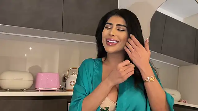 ArabicBarbie online show from 9, 4, 2026