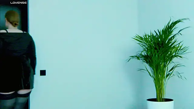 Sinful Eyes online show from 27, 11, 2025