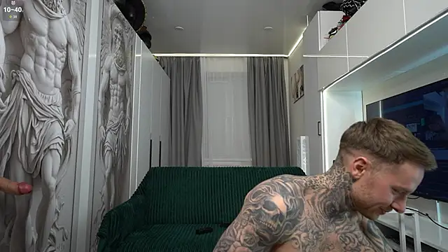 NickHOWLEN online show from 23, 11, 2025