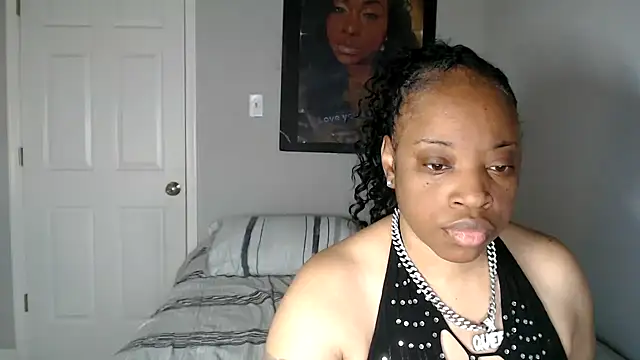 Snapshot of Sexymona1218 chatting on 6, 3, 2025 Sexymona1218 online show from 6, 3, 2025