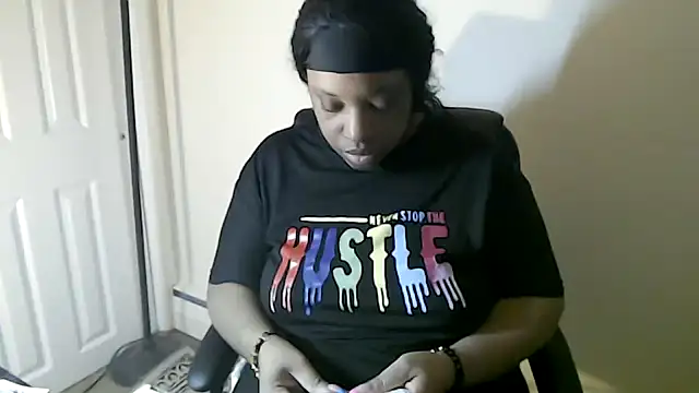 Snapshot of Sexymona1218 chatting on 2, 3, 2026 Sexymona1218 online show from 2, 3, 2026