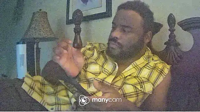 Snapshot of StudMuffin702 chatting on 5, 12, 2024 StudMuffin702 online show from 5, 12, 2024