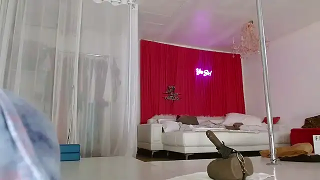 Snapshot of Sweet-Ginger chatting on 21, 12, 2024 Sweet-Ginger online show from 21, 12, 2024