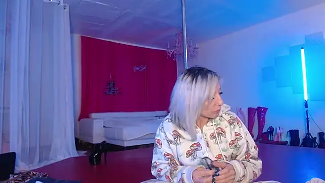 Snapshot of Sweet-Ginger chatting on 11, 1, 2026 Sweet-Ginger online show from 11, 1, 2026