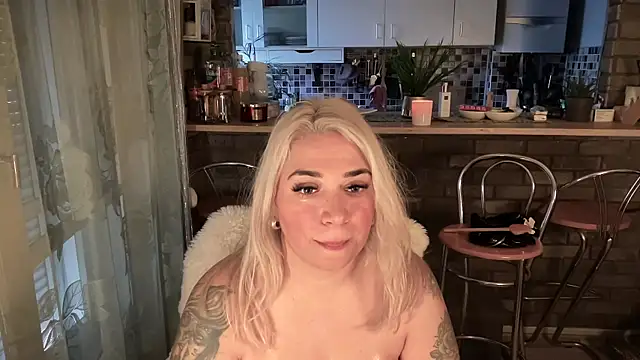 Monageil online show from 3, 3, 2025