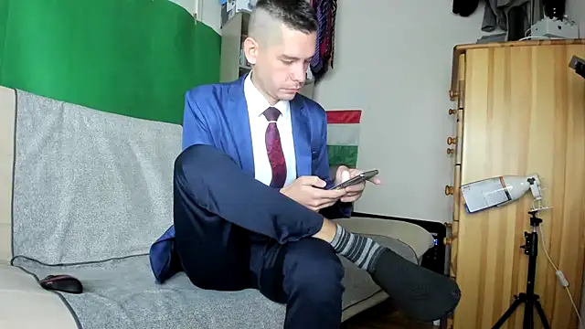 viraglaci18xh online show from 18, 11, 2025