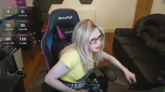 KelseyCobalt online show from 12, 3, 2025