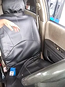 Snapshot of Biknight chatting on 5, 10, 2025 Biknight online show from 5, 10, 2025