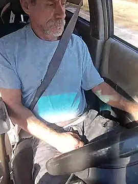 Snapshot of Biknight chatting on 24, 11, 2025 Biknight online show from 24, 11, 2025