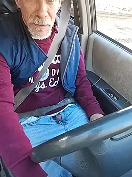 Snapshot of Biknight chatting on 14, 12, 2025 Biknight online show from 14, 12, 2025