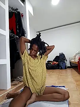 Snapshot of africa_deluxe chatting on 17, 3, 2025 africa deluxe online show from 17, 3, 2025