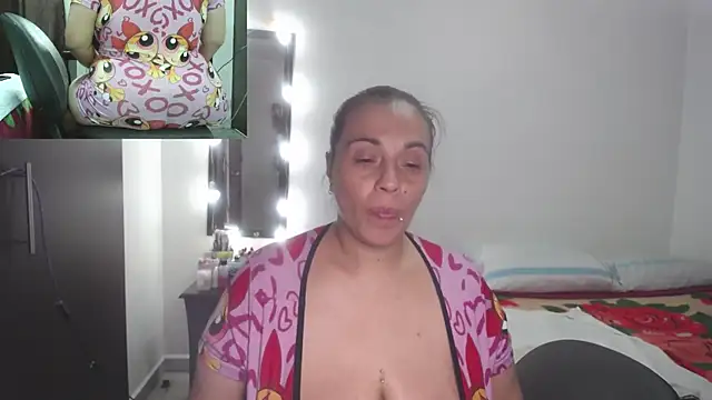 zoe hotxxx online show from 22, 10, 2025