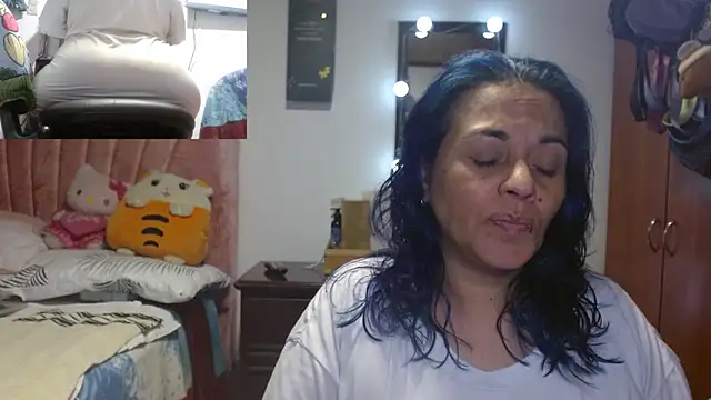 Snapshot of zoe_hotxxx chatting on 13, 7, 2026 zoe hotxxx online show from 13, 7, 2026