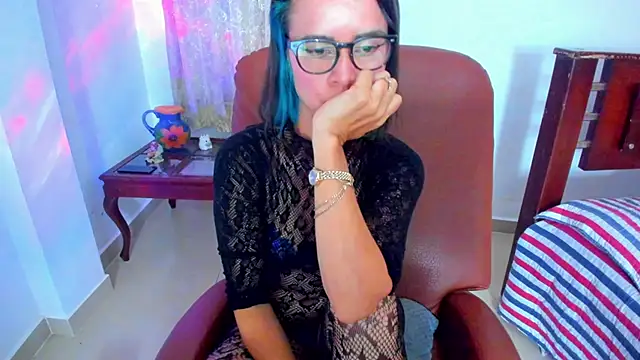 BrianaGarner online show from 18, 12, 2025