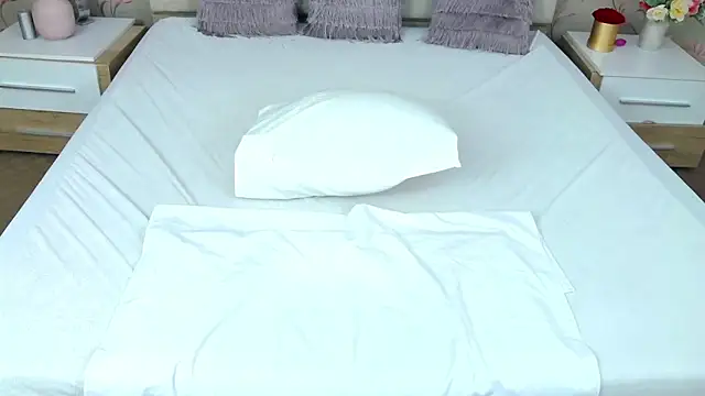 Snapshot of MatureVivian chatting on 7, 3, 2025 MatureVivian online show from 7, 3, 2025