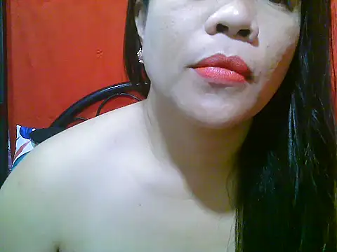 Snapshot of xsweetlips69x chatting on 2, 3, 2025 xsweetlips69x online show from 2, 3, 2025