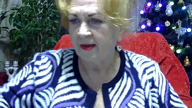 Snapshot of Emma52610 chatting on 3, 1, 2025 Emma52610 online show from 3, 1, 2025