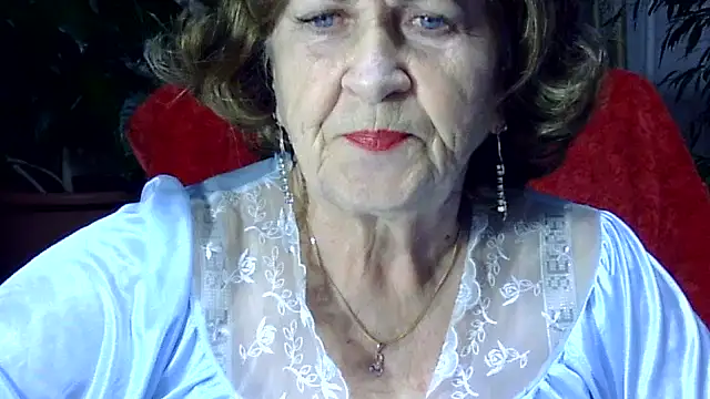 Snapshot of Emma52610 chatting on 21, 11, 2025 Emma52610 online show from 21, 11, 2025