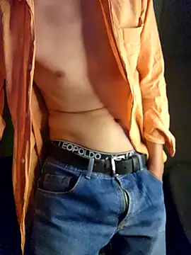 Snapshot of flaco317 chatting on 15, 11, 2025 flaco317 online show from 15, 11, 2025