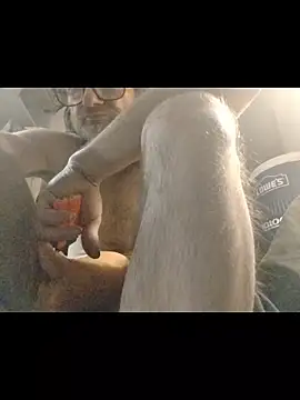 ROBERT0516 online show from 24, 10, 2025